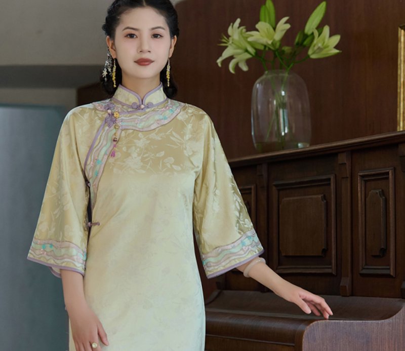 【月夜流光】 新中式復古/古法倒大袖旗袍 - 旗袍 - 其他材質 黃色