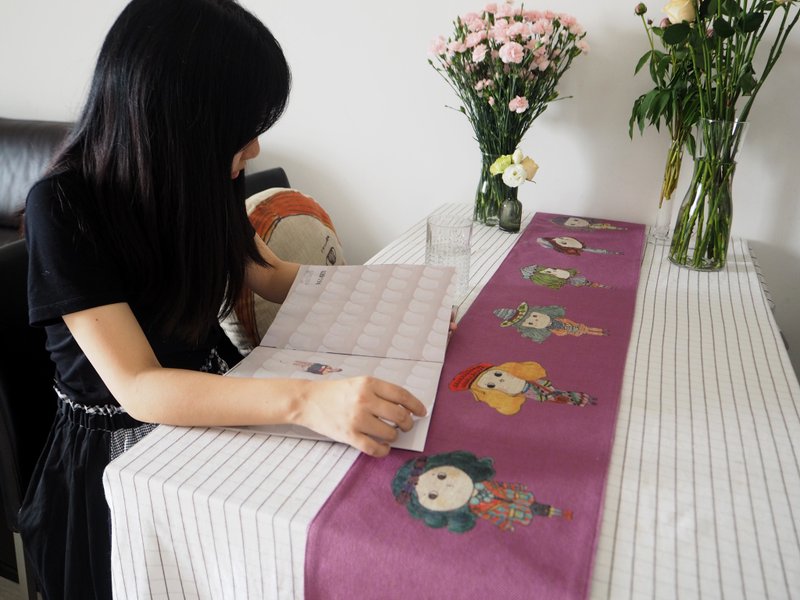 跳躍在餐桌 大膽撞色 一次擁有多個包子小姐紫色桌旗 棉麻可水洗 - 桌布/桌巾/餐墊 - 棉．麻 紫色