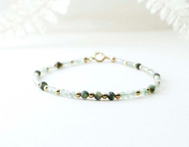 Green Strawberry Crystal Green Hair Crystal 14KGF Very Fine Natural Stone Bracelet - Prosperous Fortune, Prosperous Peach Blossom - Bracelets - Crystal Green