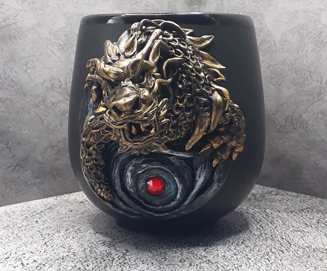 ドラゴン模様の陶器カップ Dragon tea cup - Etsy 日本