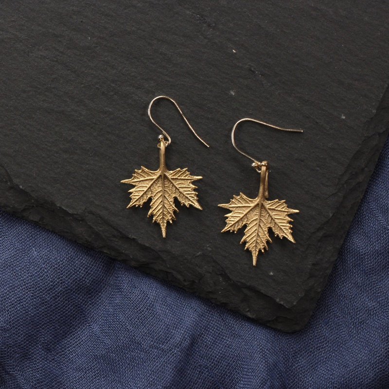 Small things wulet French sycamore eardrops leaves fall to know autumn art fresh temperament gift Valentine's Day - ต่างหู - โลหะ สีเหลือง