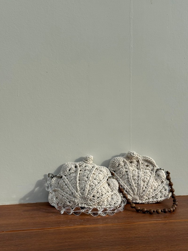Crocheted Seashell Bag - 手提包/手提袋 - 棉．麻 白色