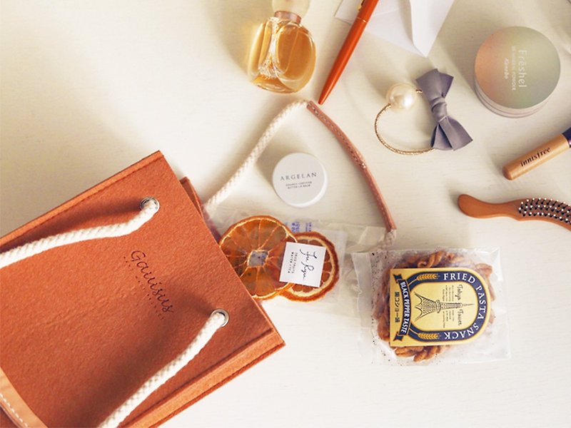 樂洋・Leyan-野餐小方包(可手提也可肩背)-粉粉橘 - 手袋/手提袋 - 聚酯纖維 橘色