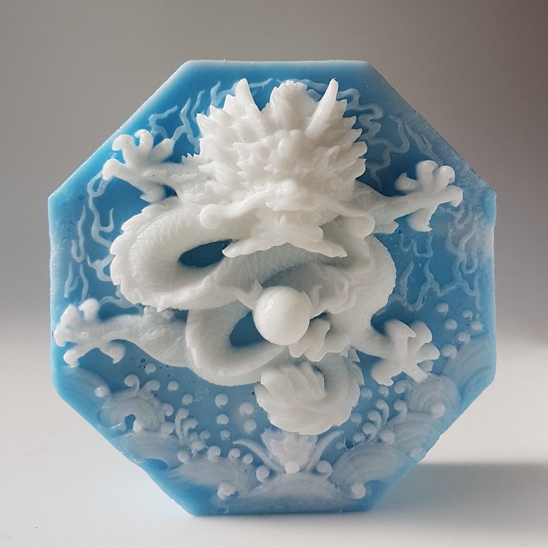 Dragon handmade scented soap - สบู่ - วัสดุอื่นๆ สีน้ำเงิน