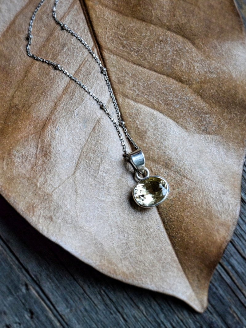 Citrine pendant with silver chain woman jewelry yellow natural stone - Necklaces - Gemstone Yellow