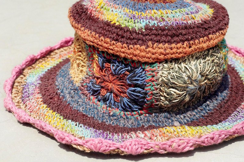 A limited edition of hand-woven cotton cap / knit cap / hat / visor - forest-based Gradient woven lace flowers - Hats & Caps - Cotton & Hemp Multicolor