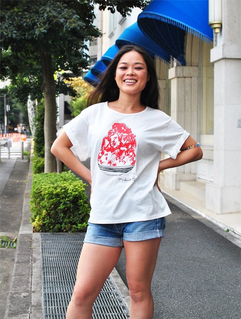 刨冰 Kakigori Shaved ice Women's YURUFUWA t-shirt Strawberry White - Women's T-Shirts - Cotton & Hemp Red
