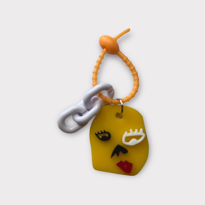 Funny face keychain - ที่ห้อยกุญแจ - วัสดุอื่นๆ สีเหลือง