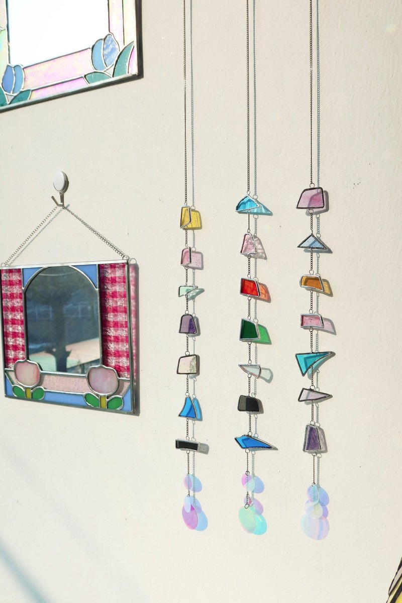 Stained Glass Fragment Suncatcher - 壁貼/牆壁裝飾 - 玻璃 