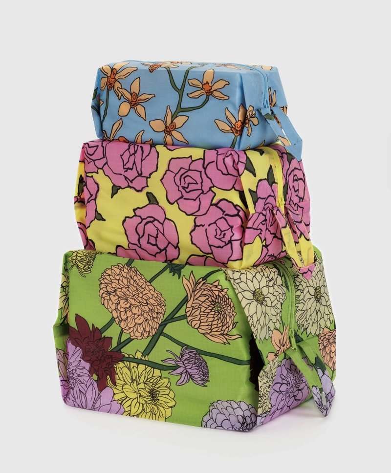 BAGGU travel storage bag set of three - Flower Park - กระเป๋าเครื่องสำอาง - วัสดุกันนำ้ หลากหลายสี