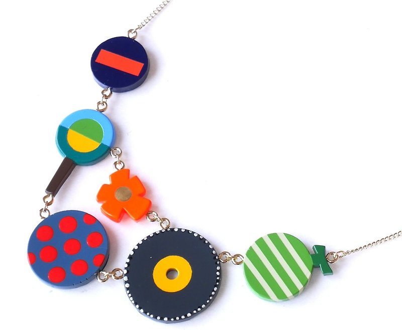 Circle, circle! necklace - สร้อยคอ - พลาสติก หลากหลายสี