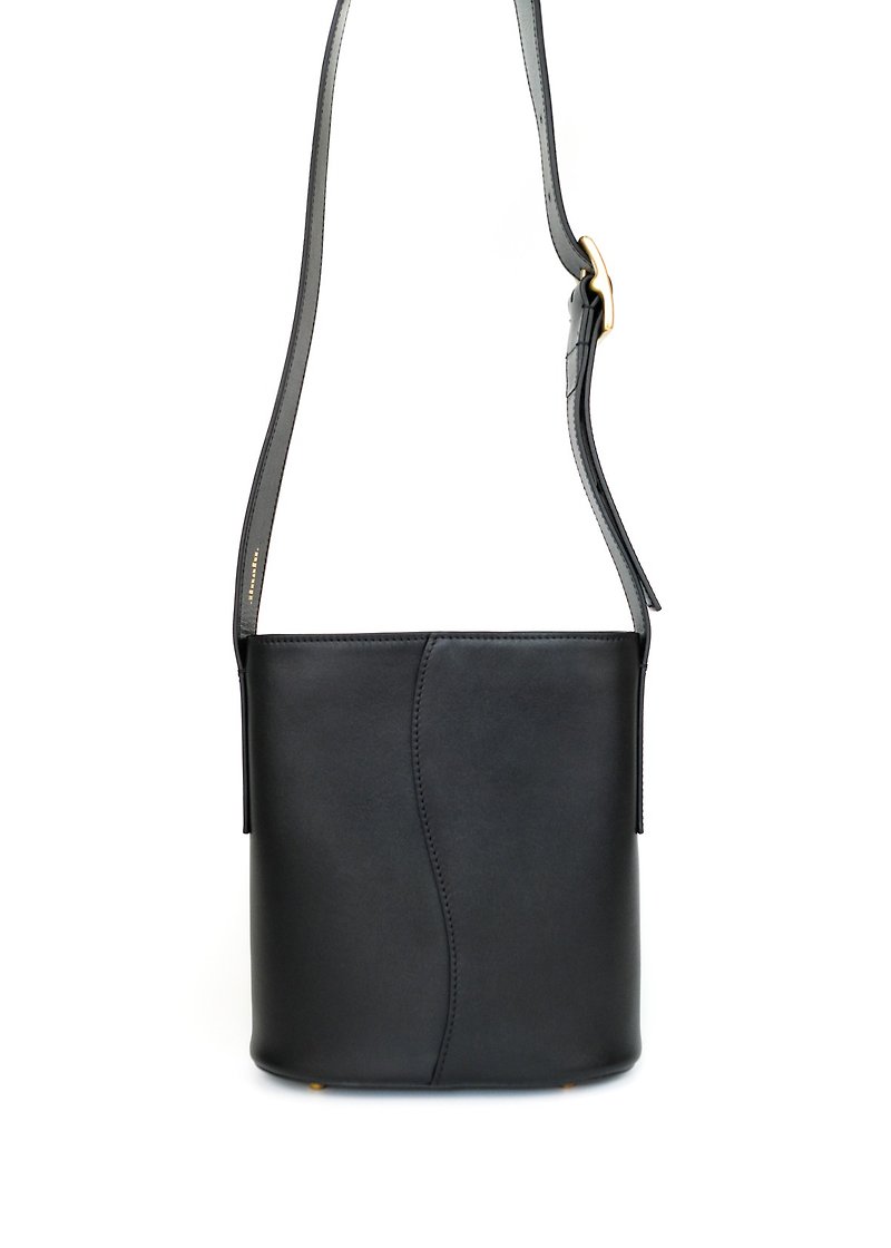 Wave Bucket (Black) - Drawstring Bags - Genuine Leather Black
