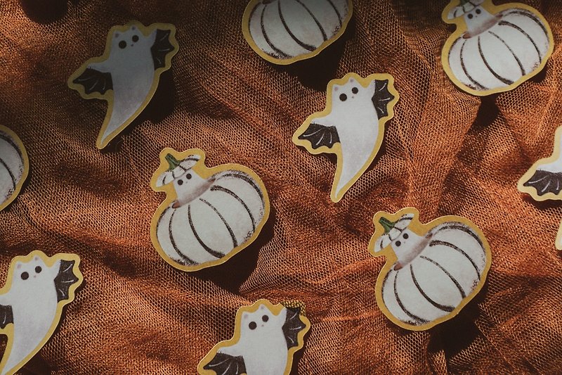 The Cat and the Ghost are Coming│Small Stickers - สติกเกอร์ - กระดาษ สีกากี
