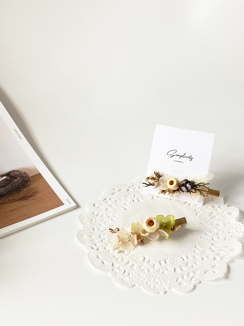 Simplicity | Small Fresh Dried Flower Hairpin Dried Flowers - Hair Accessories - Plants & Flowers 