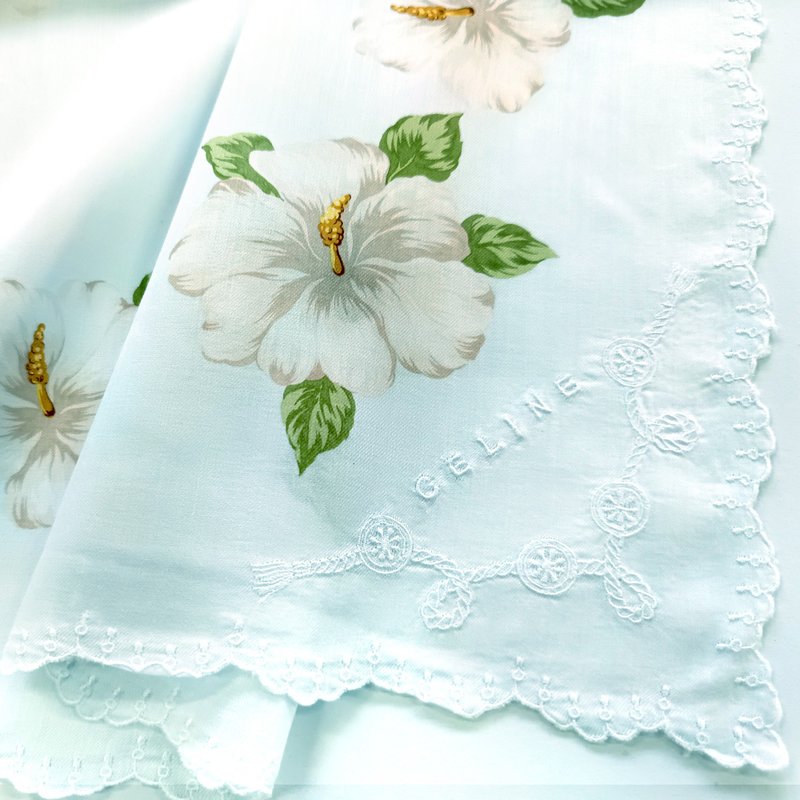 Celine Vintage Handkerchief Magnolia Floral 20 x 20 inches - 手帕 - 棉．麻 透明
