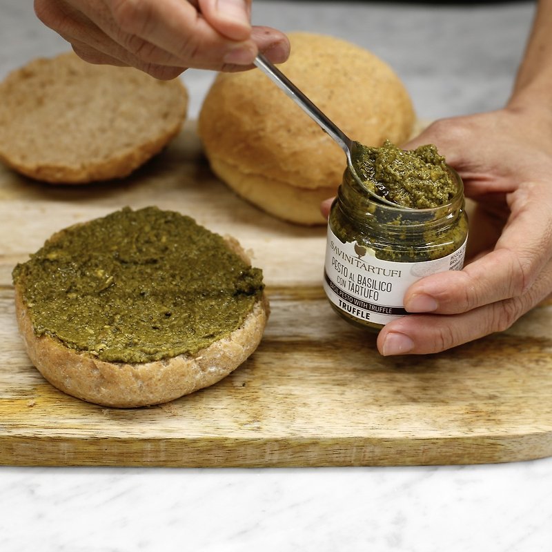 Basil pesto with truffle 90g - Sauces & Condiments - Fresh Ingredients 
