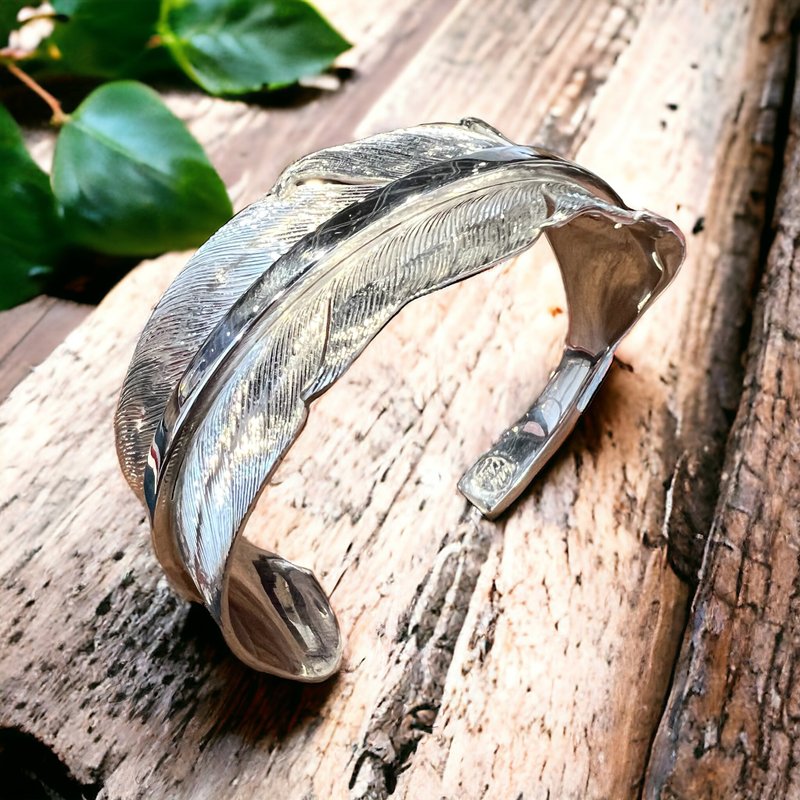 Sterling Silver Large Feather Bracelet - สร้อยข้อมือ - เงินแท้ 