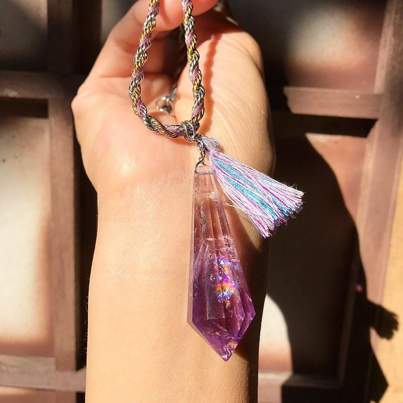 [Lost and find] natural stone rainbow light purple yellow crystal defensive necklace - สร้อยคอ - เครื่องเพชรพลอย หลากหลายสี