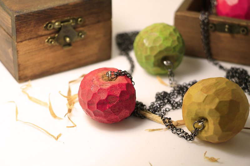 Lovely Wooden Round Apple Necklace [Wooden Box Style] --Woodcut--Handmade--Handmade (optional color) - Necklaces - Wood Red