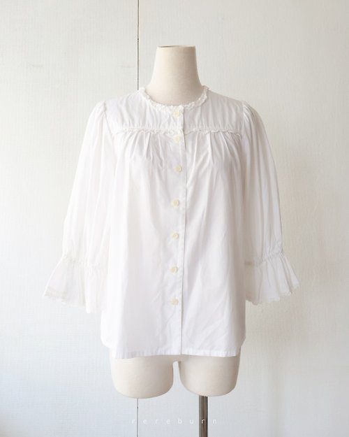 REreburn 春夏復古可愛塑膠花扣長袖棉質白色古著襯衫
