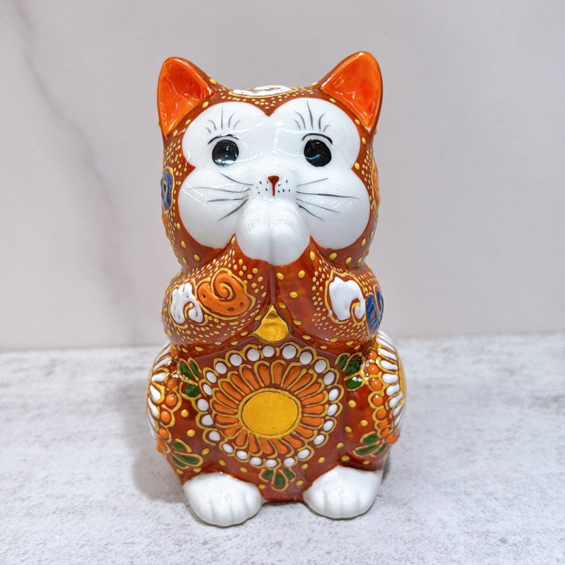 九谷焼の招き猫 | 赤星祈願 - 置物 - 磁器 レッド