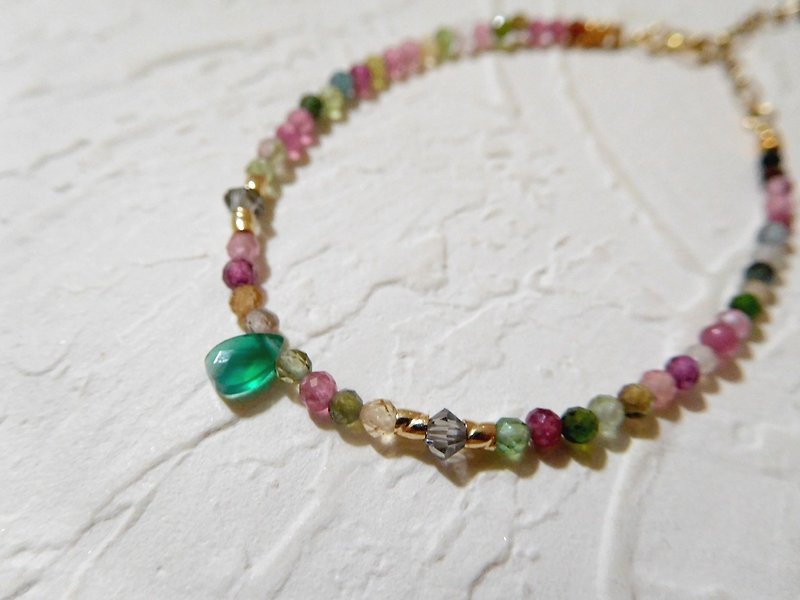 Colorful mini color tourmaline and green chalcedony bracelet - Bracelets - Other Materials Multicolor