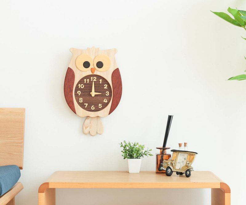 Asahikawa Craft Studio Pecker Owl Clock - Clocks - Wood 