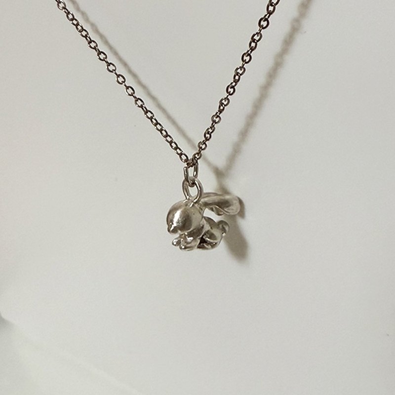 手作りのシルバーのウサギのネックレス - ネックレス - スターリングシルバー 