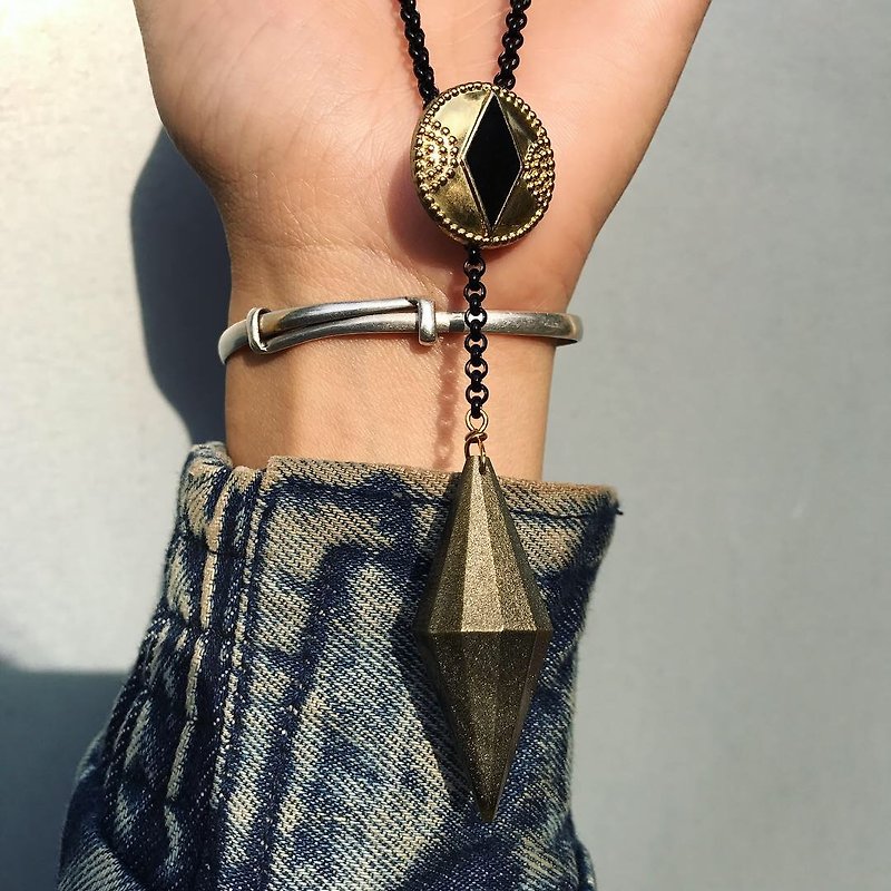 【Lost And Find】Natural OBSIDIAN necklace - Necklaces - Gemstone Black