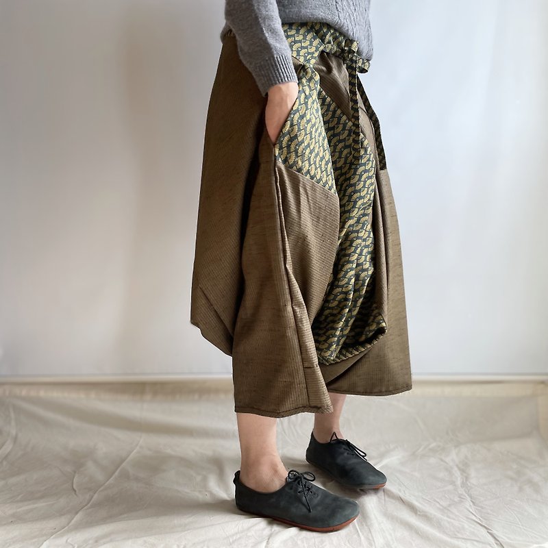 Unique item | Triangle Pants Brown Silk-wool KIMONO & Fan pattern Wool KIMONO - Unisex Pants - Wool Green