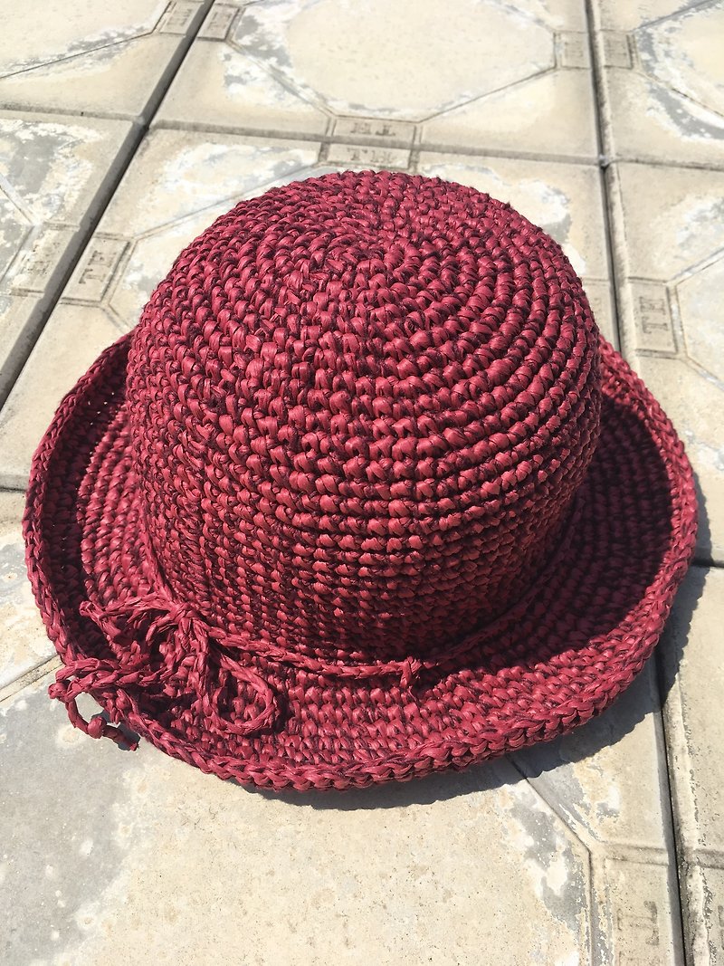 The signature berry flavor of the Alley Chocolate Shop. Bowler hat - Hats & Caps - Cotton & Hemp 