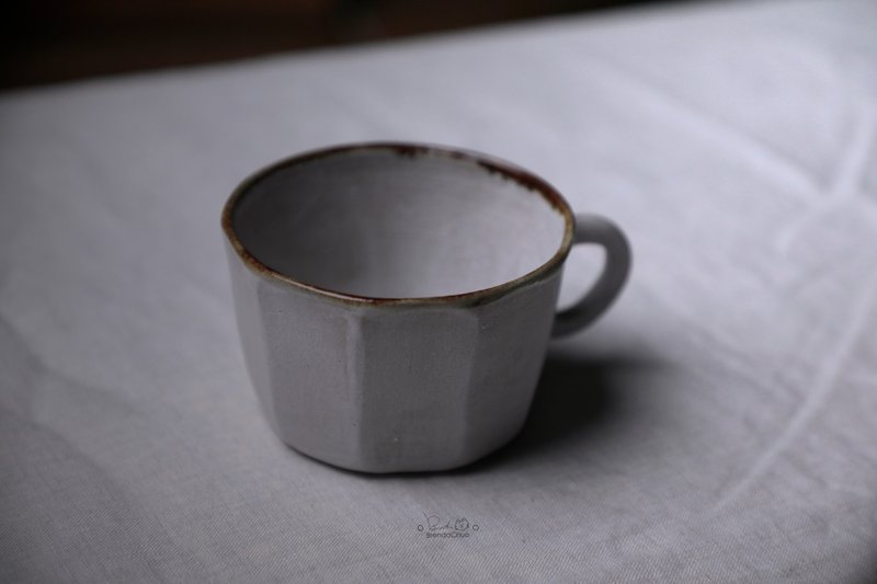 Chunlang Tao-Polygonal Mug 250ml - แก้วมัค/แก้วกาแฟ - ดินเผา 