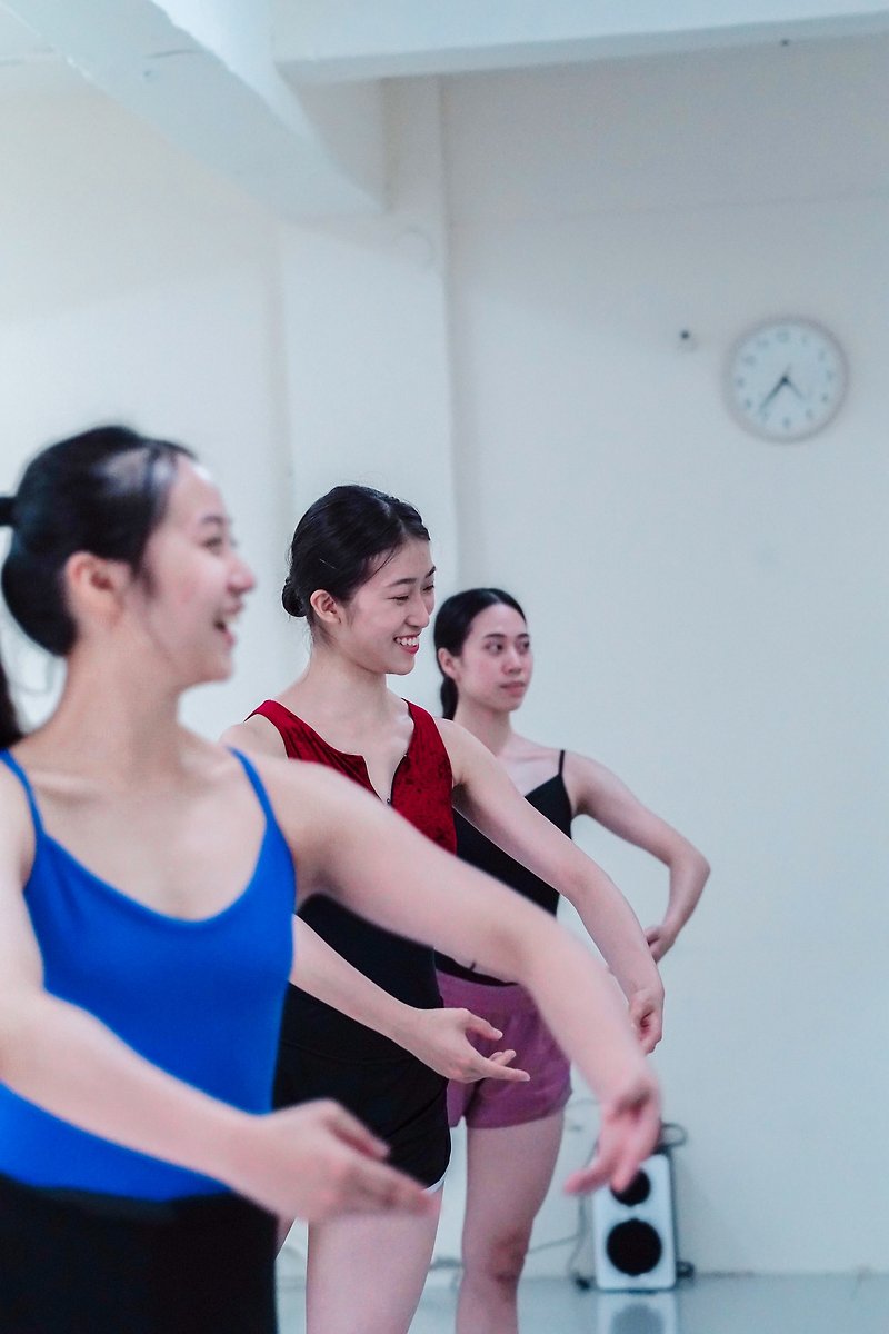 [Zero Basic Ballet] My first ballet class, beautiful body and no need to ask for help - กีฬาในร่ม/กลางแจ้ง - วัสดุอื่นๆ 