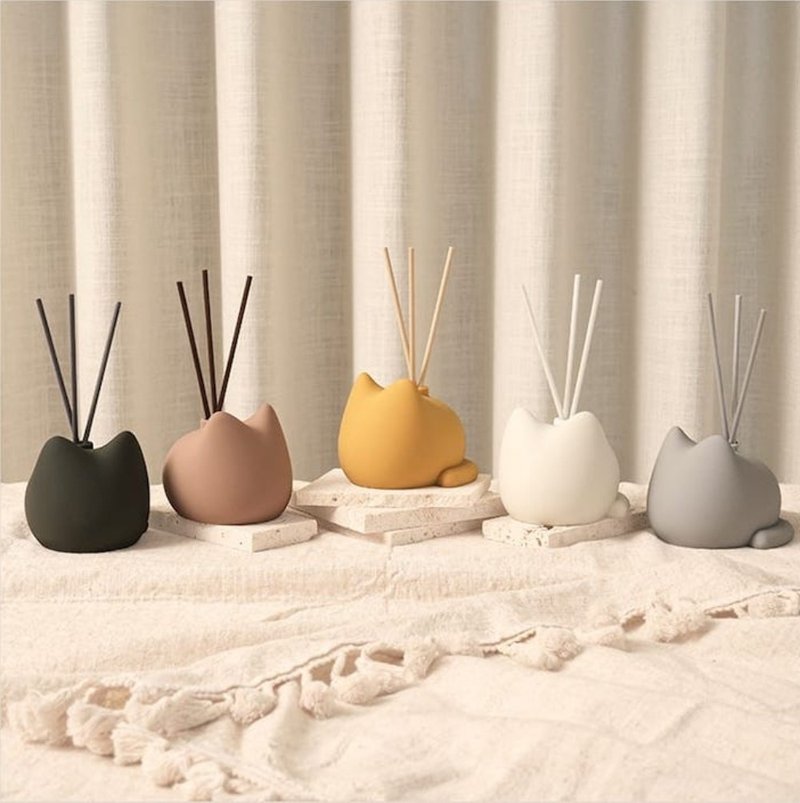 [Recommended gifts for exchange] Oooh Meow Meow Diffuser Bottle/Five Flavors/50ml - น้ำหอม - วัสดุอื่นๆ หลากหลายสี