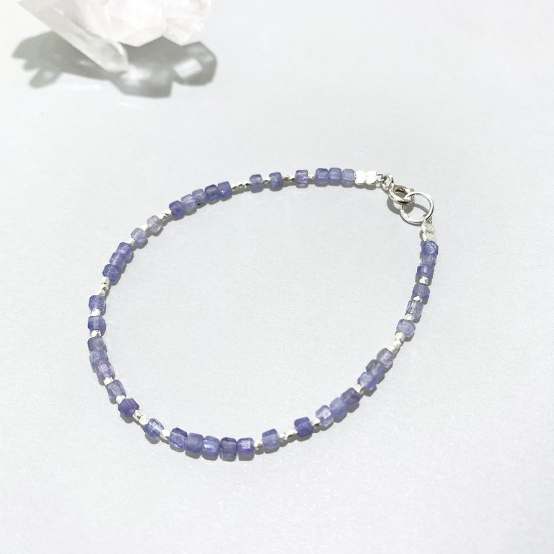 Ops Tanzanite silver bracelet-丹泉石/純銀/淡紫色/天然石/手鍊 - 手鍊/手環 - 其他金屬 紫色