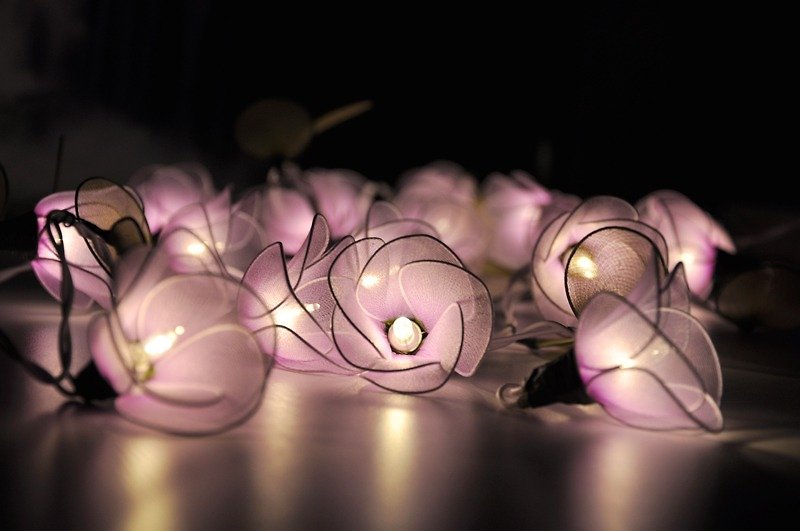 20 Purple Flower String Lights for Home Decoration Wedding Party Bedroom Patio and Decoration - โคมไฟ - วัสดุอื่นๆ 