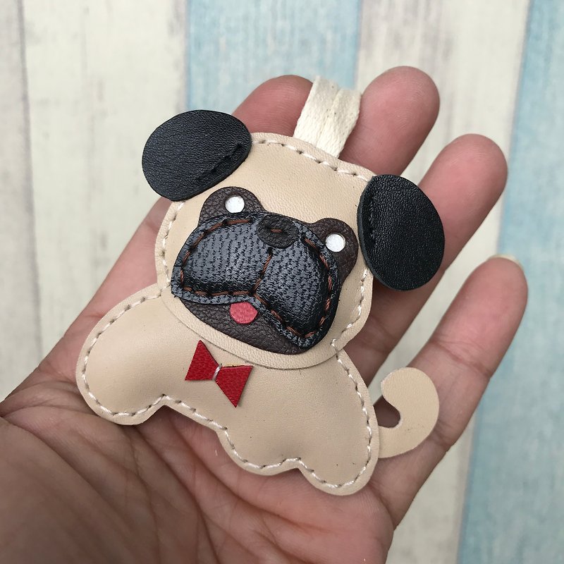 Healing small things beige cute pug dog handmade sewing small size - พวงกุญแจ - หนังแท้ สีกากี