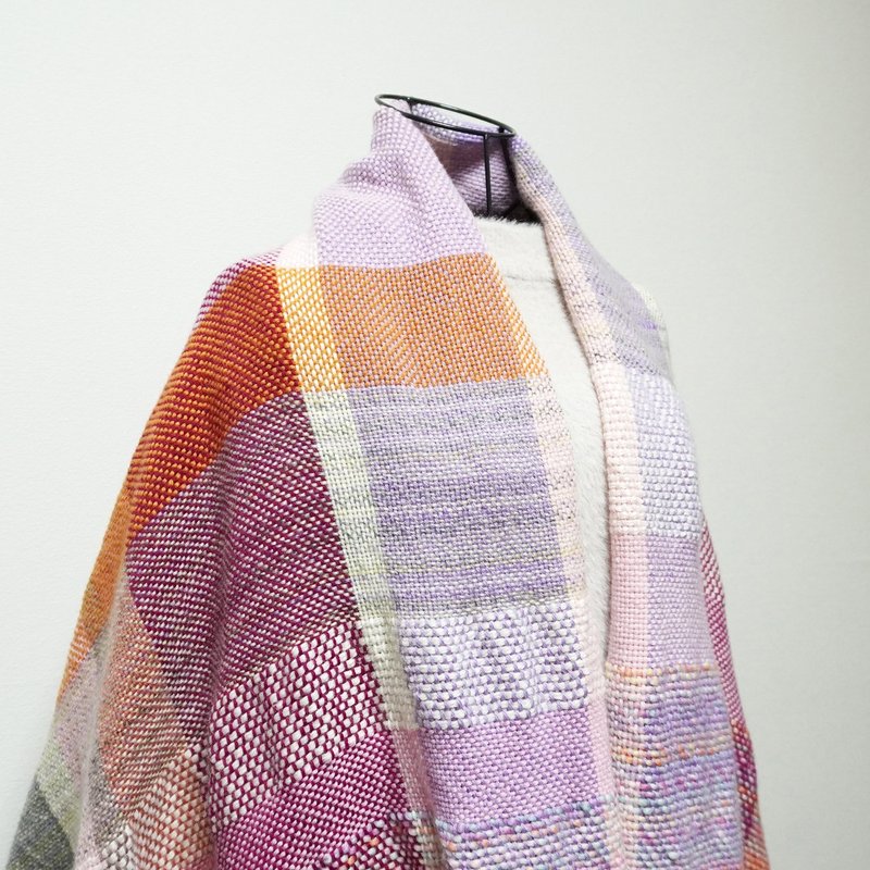 Hand-woven large blanket 68174 - ผ้าพันคอถัก - ขนแกะ หลากหลายสี