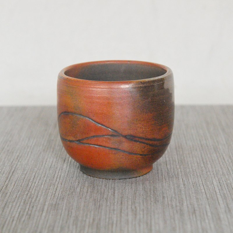 Wood fired pottery. Rolling large teacup - ถ้วย - ดินเผา สีนำ้ตาล