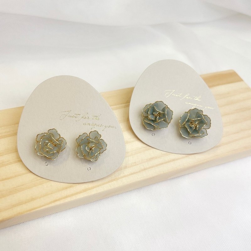 Rose ear-mounted light blue style - Earrings & Clip-ons - Resin Blue