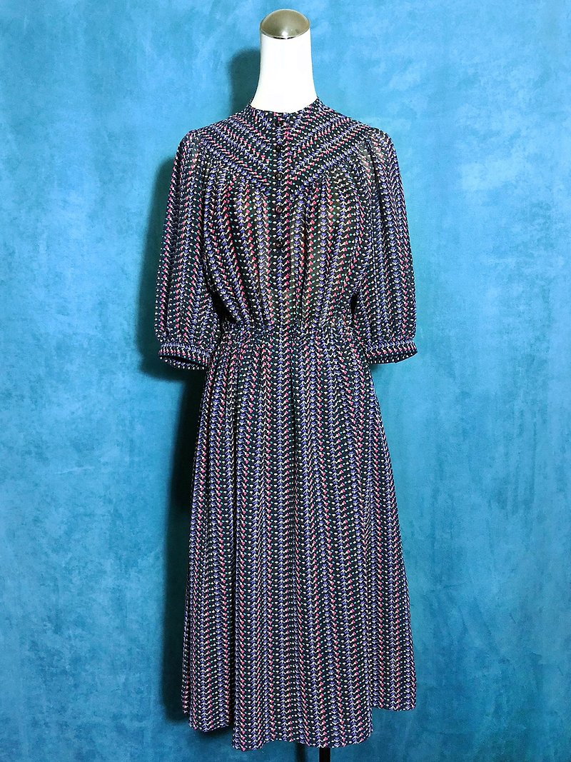 Violet round collar six-point dress vintage / overseas VINTAGE back - ชุดเดรส - เส้นใยสังเคราะห์ หลากหลายสี