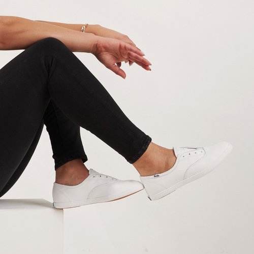 Keds KEDS CHILLAX 經典素面皮革休閒小白鞋9213W132993