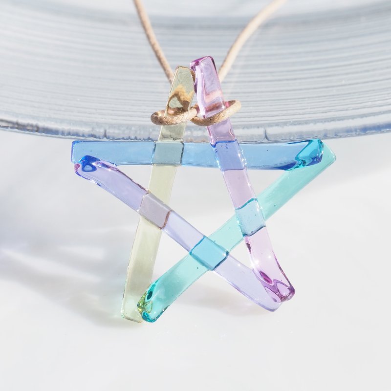 Glass star (star [Sakura pastel]) Necklace [Made to order] - สร้อยคอ - แก้ว สึชมพู