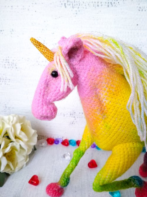 TatiStoreShop Amigurumi獨角獸玩具娃娃。 彩虹鉤編毛絨獨角獸. 嬰兒送禮會禮品