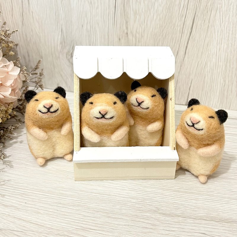 Little Golden Mouse Wool Felt Doll Healing Gift - ตุ๊กตา - ขนแกะ สีส้ม