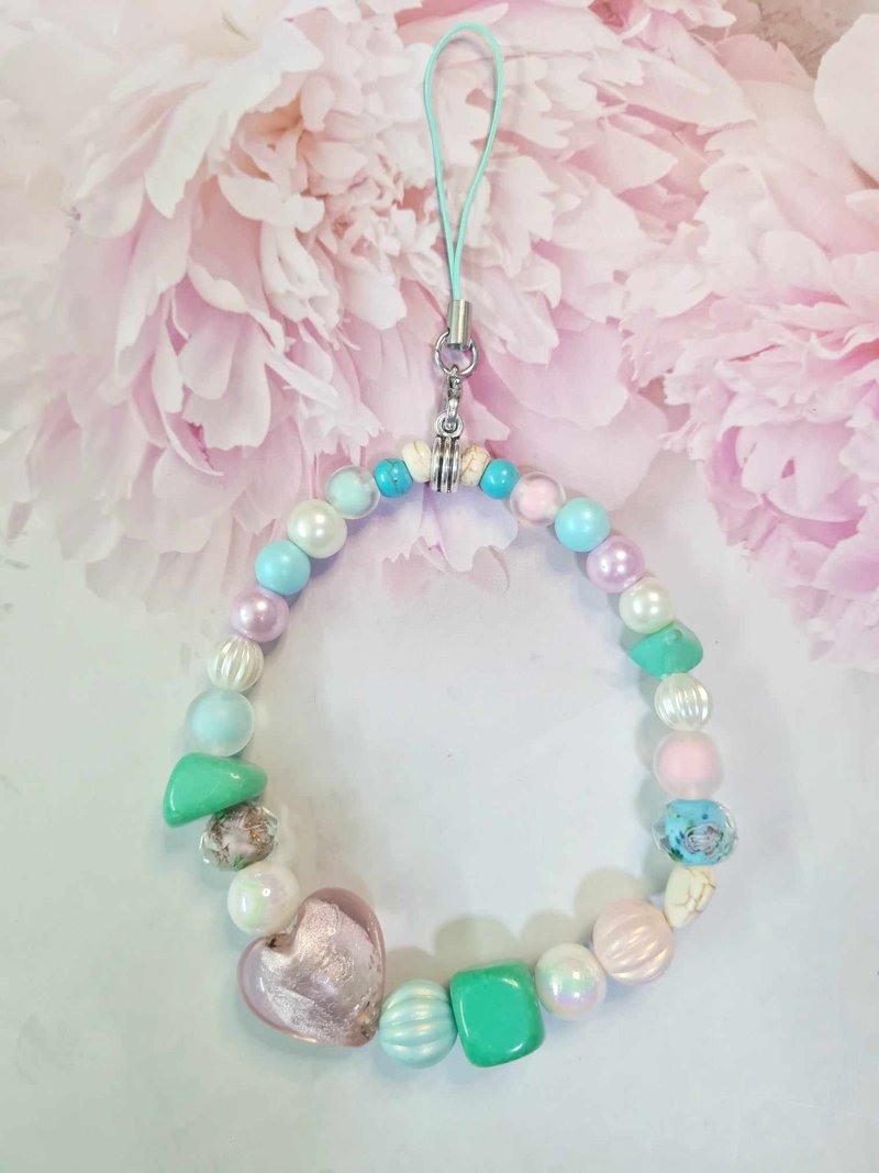 Phonecharm Keychain with Multicolor Beads and Lucky Stone - 手機掛繩/背帶 - 其他材質 多色