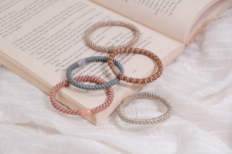 Zhuanyang Elastic Hair Tie Thin Hair Tie/Elastic Hair Tie/Hair Binding/Hair Accessories - เครื่องประดับผม - ผ้าไหม 