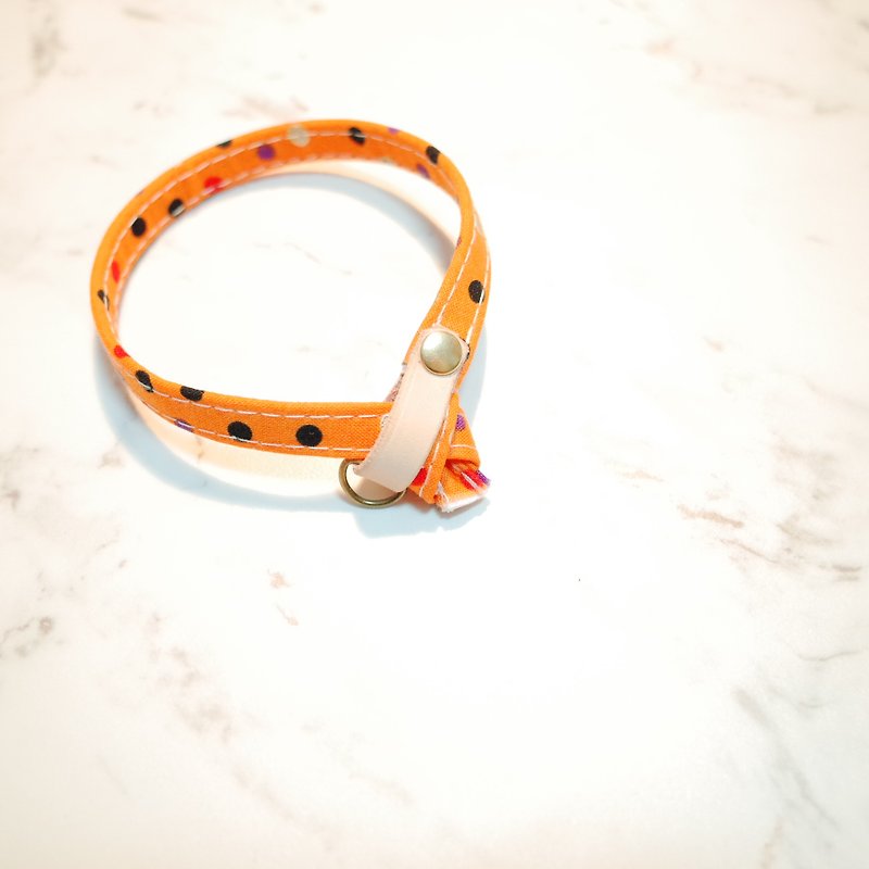 Cat collar that year's Christmas orange gold lacquer planted leather with bells can be purchased with a tag - Collars & Leashes - Cotton & Hemp 