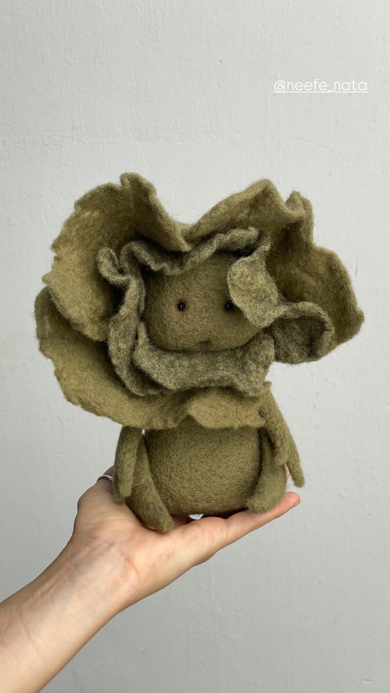 Cabbage collectible wool toy. - 公仔/玩偶 - 羊毛 綠色