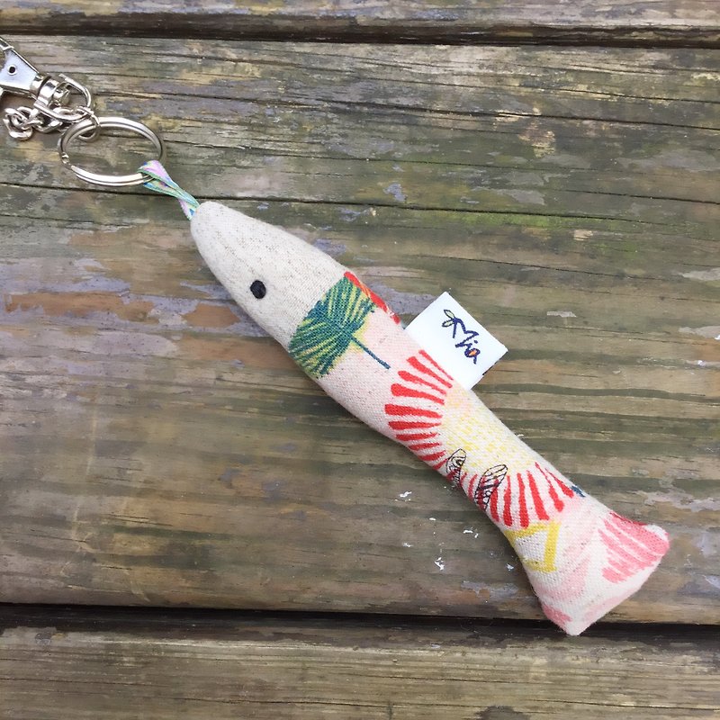 Mini 窈窕 — - fish fish charm / key ring - พวงกุญแจ - ผ้าฝ้าย/ผ้าลินิน 